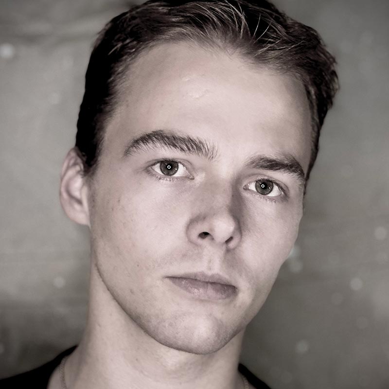 Ballet Teacher Gabriel Rogers