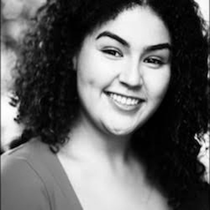 Dance Teacher Mina Aanat